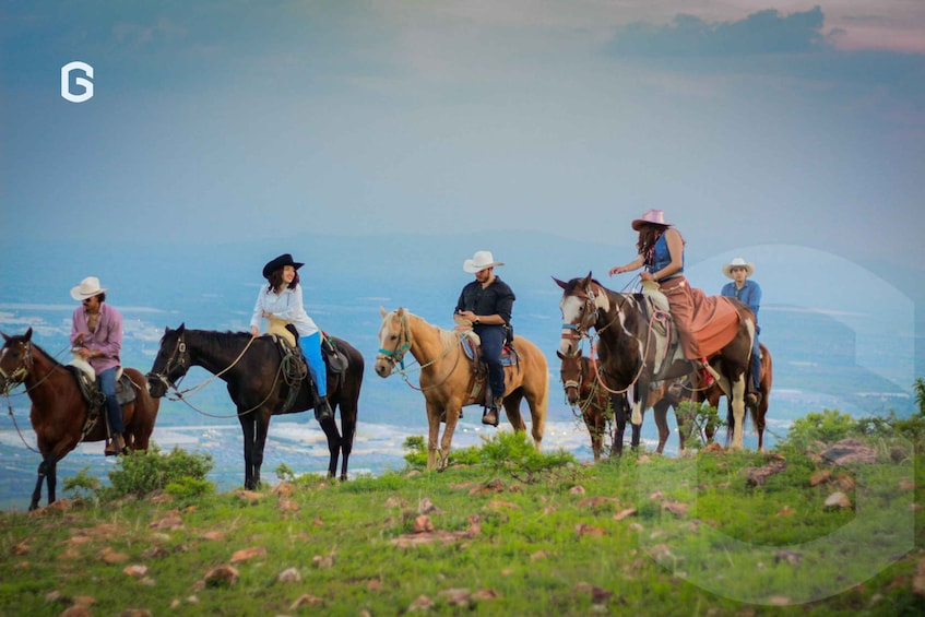 Picture 7 for Activity Horseback Riding in the Guanajuato Hills 4