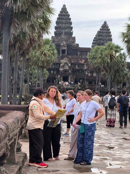 Picture 23 for Activity Siem Reap: Angkor Wat Sunrise small Groups & Guide Tour 3