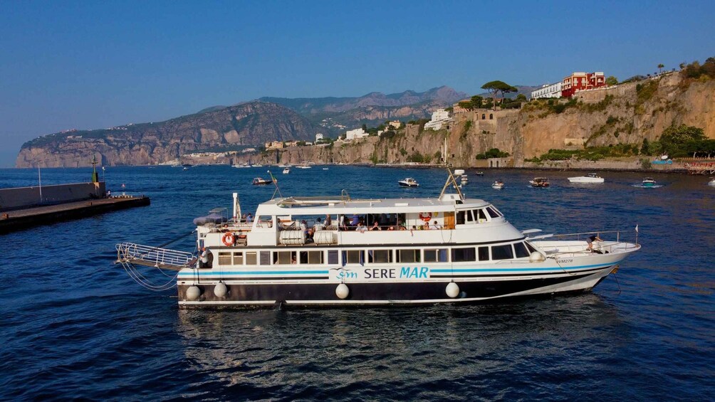 From Sorrento: Positano and Amalfi Day Cruise 1