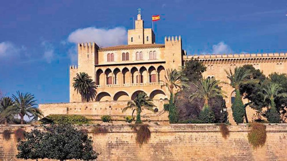 Picture 5 for Activity Palma, Cathedral & Valldemossa: Guided walking Tour 4