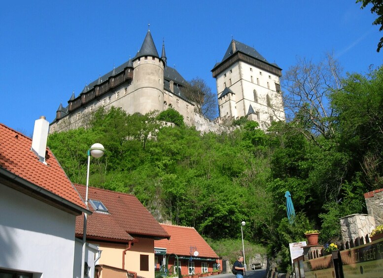 Picture 1 for Activity Karlstejn Castle & Crystal Manufactory - Private Tour 2