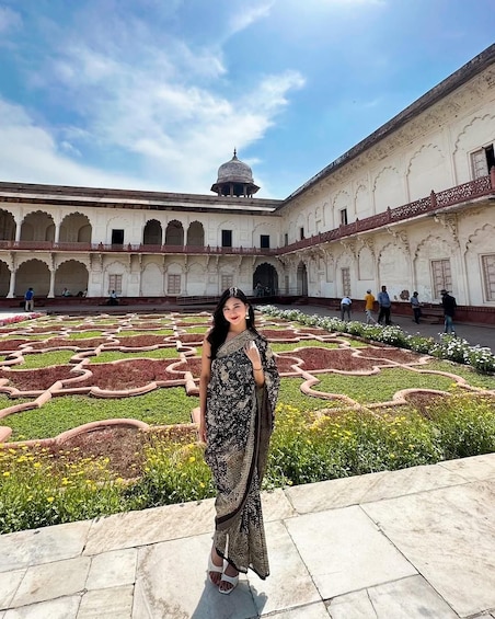 Picture 11 for Activity Sunrise Taj Mahal & Agra Fort Private Tour From Delhi/Agra 3