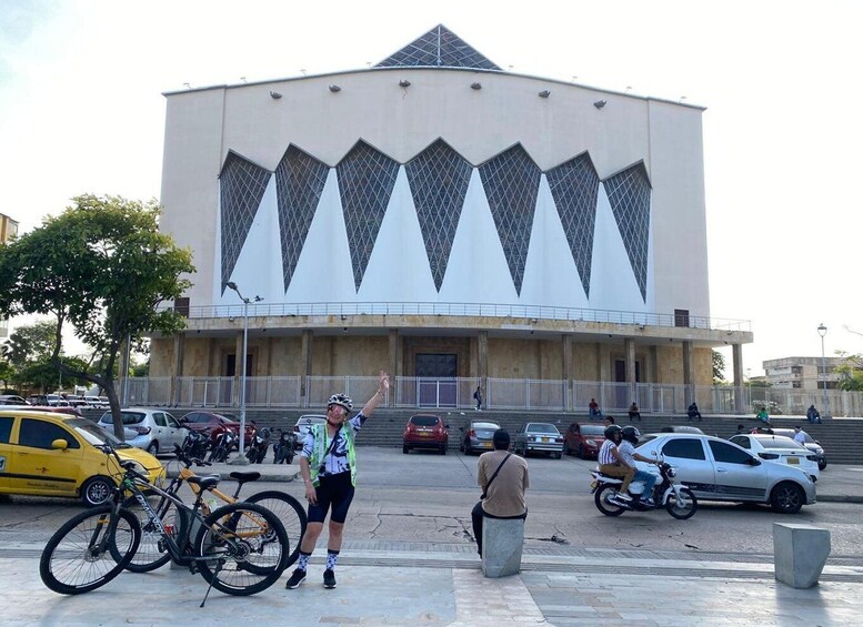 Picture 30 for Activity Tour in bike in Barranquilla 2