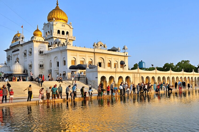 Picture 3 for Activity Delhi: 6-Hours Delhi Spiritual Sites With Famous Temples 5