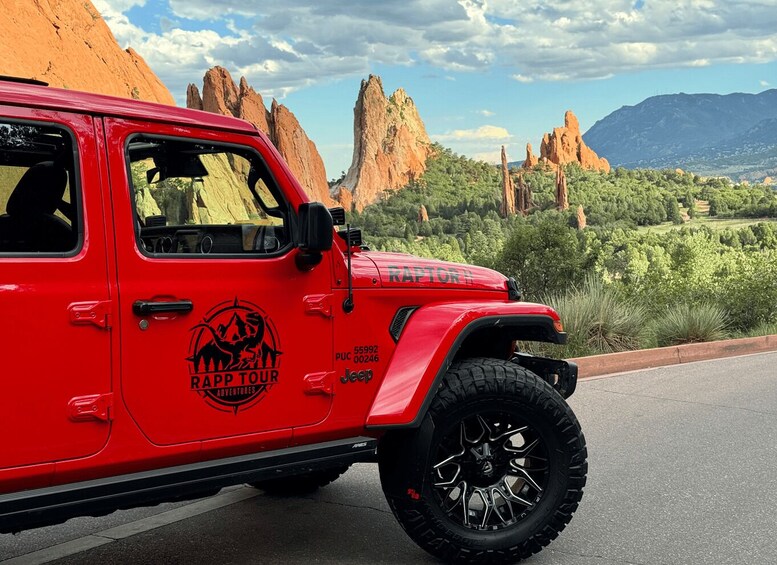 Picture 6 for Activity Colorado Springs: Garden of the Gods Luxury Jeep Tour 2