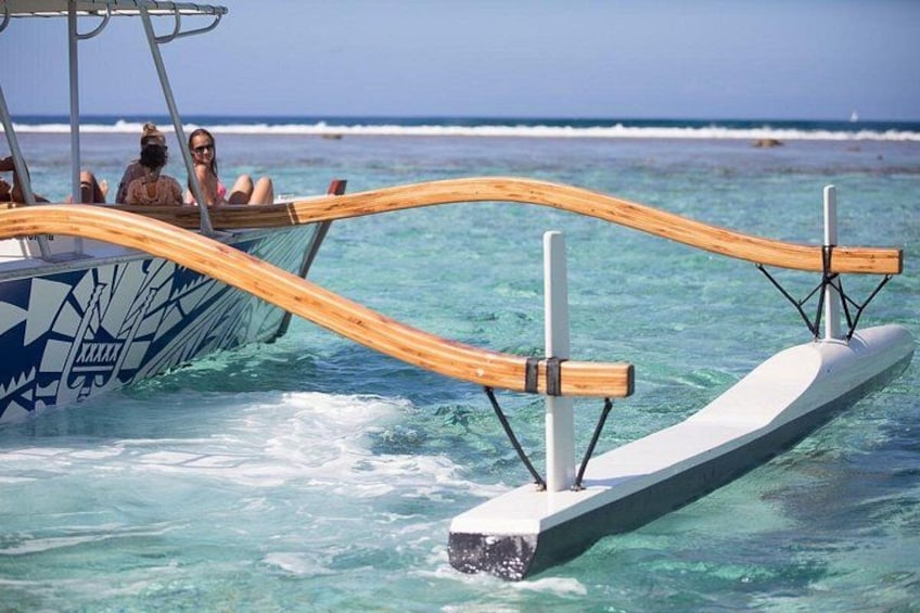 Bora Bora Combo group tour full day snorkeling + motu lunch + jet ski 2