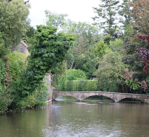 Picture 30 for Activity Stratford-upon-Avon/Moreton-in-Marsh: Cotswolds Tour Bus 1