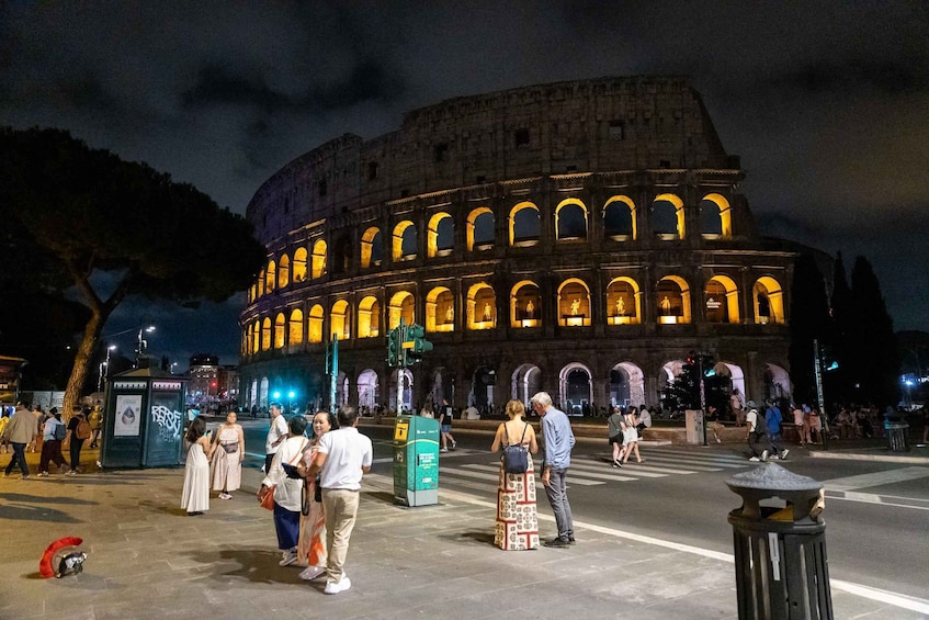 Picture 11 for Activity Rome: Small-Group Guided Night Walking Tour 5