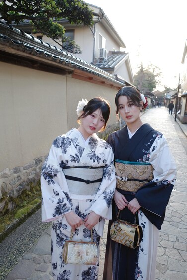 Picture 23 for Activity Kanazawa: Family-Friendly Kimono& Yukata Experience at WARGO 3