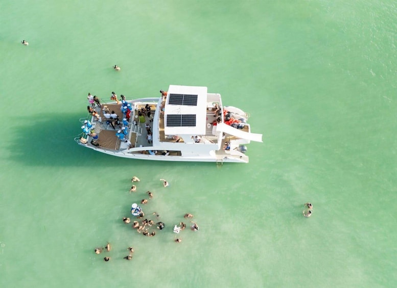 Picture 28 for Activity Punta Cana: Hip Hop Party Cruise w/Open Bar (Adults Only) 2
