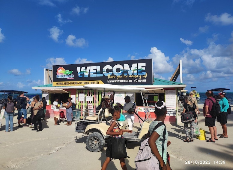 Picture 20 for Activity From Your Hotel in San Ignacio to Caye Caulker/Van + Ferry 3