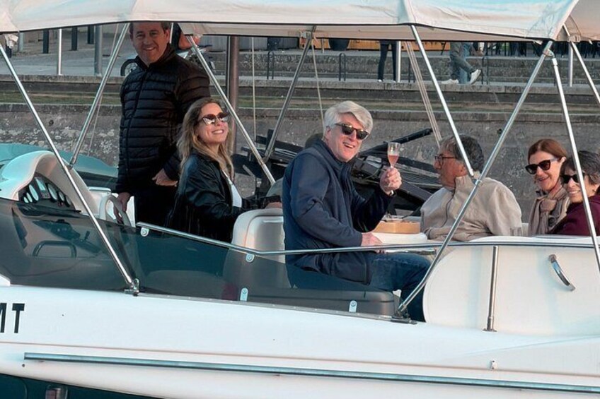 Porto: Private Yacht Cruise with Local Wine, Snacks and 6 Bridges 2