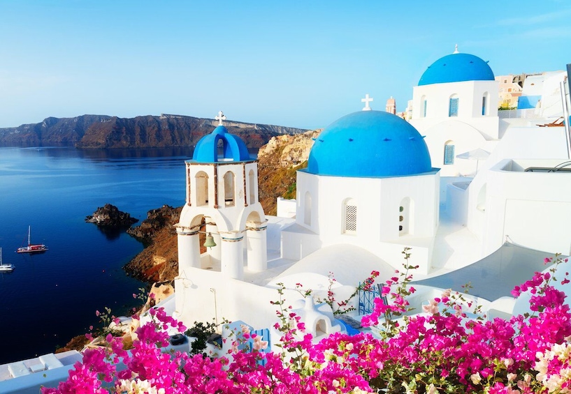 From Crete: Santorini Guided Day Trip with Ferry Tickets 1