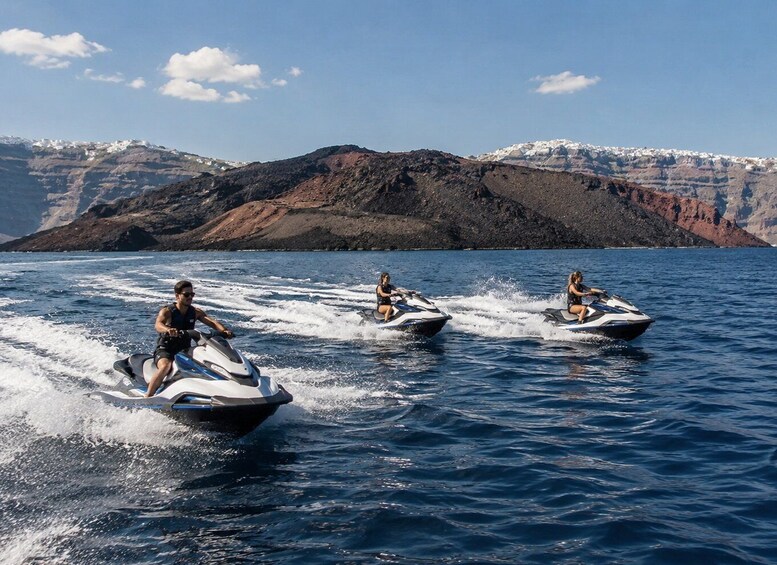 Santorini Jet Ski Experience to Volcanic Beaches+FREE Photos 1