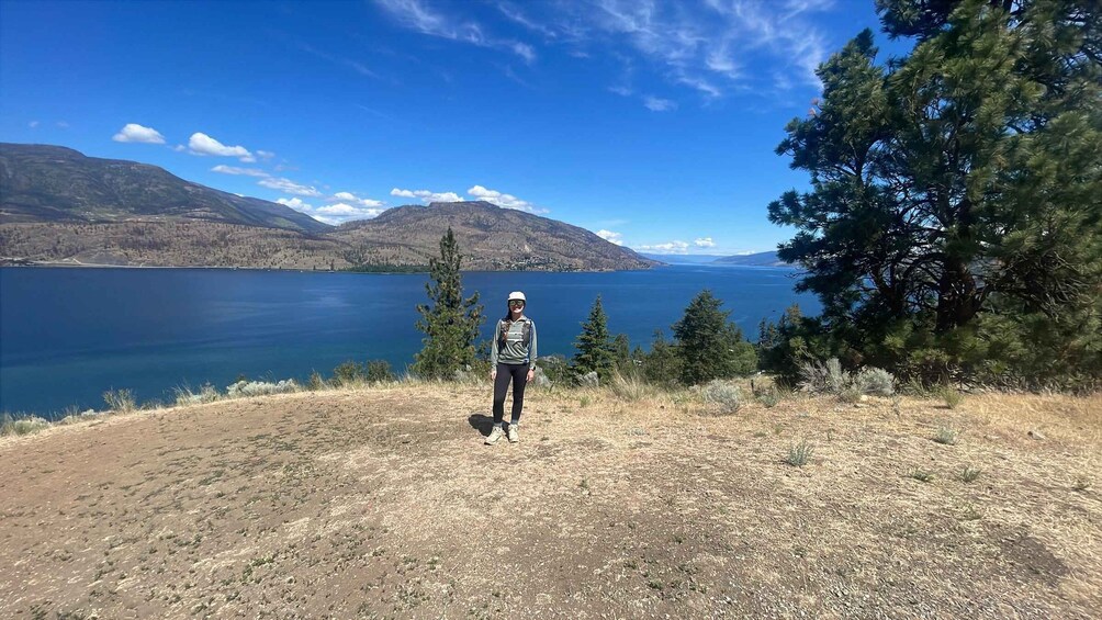 Picture 2 for Activity Kelowna Guided E-Bike Tour with Okanagan Lake Views & Picnic 2