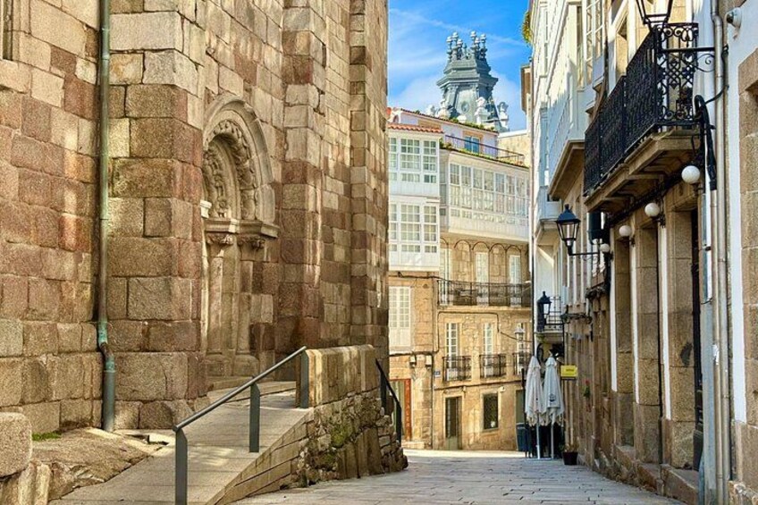 Small Group Historic Walking Tour of A Coruña 3