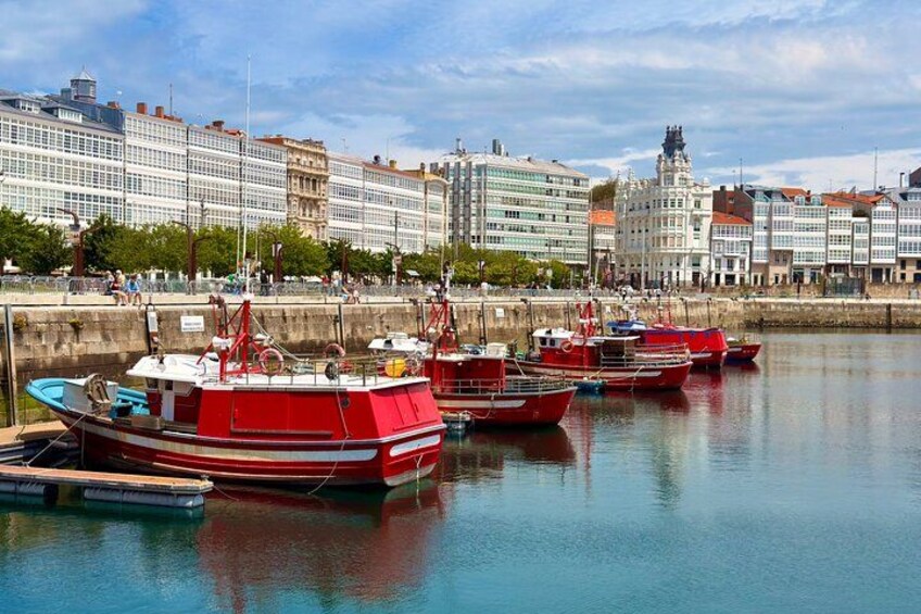 Small Group Historic Walking Tour of A Coruña 4
