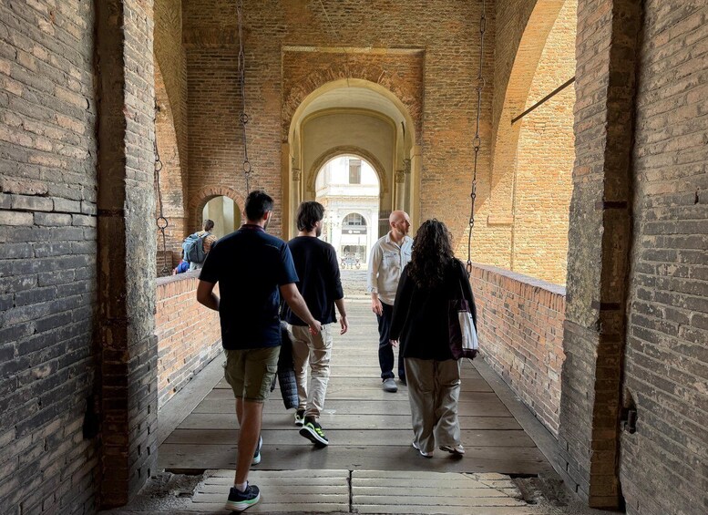 Picture 22 for Activity Ferrara: Walking Tour, Highlights and Food Tastings 1