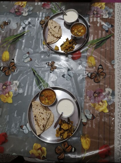 Picture 5 for Activity Jaipur: Cooking class at the host family's house for 3 hours 2