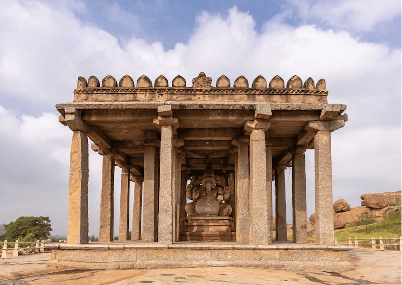 Picture 7 for Activity From Hosapete: Hampi Highlights Full-Day Tour by Car 3