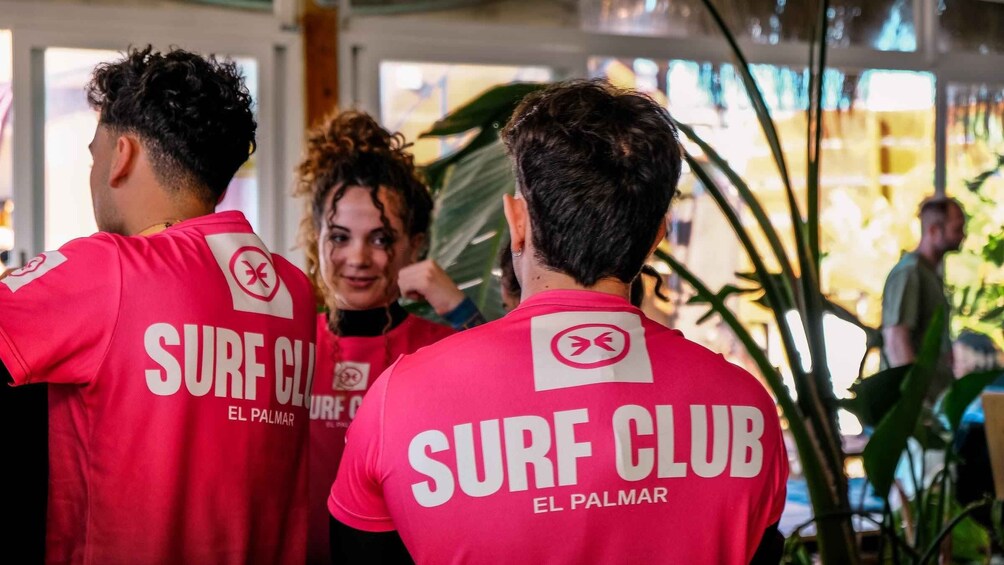 Picture 8 for Activity Conil de la Frontera: Private Family Surf Lesson, Kids 5+ 3
