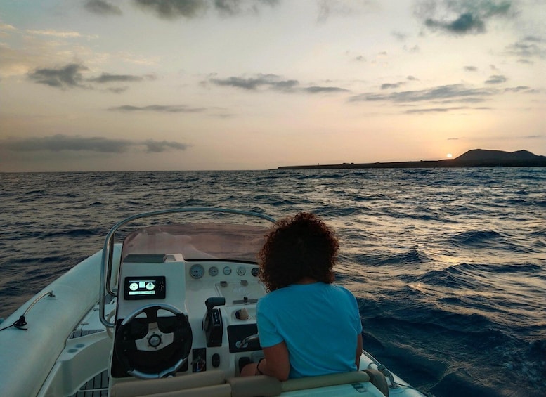 Picture 9 for Activity "Boat Cruise & Photos: Your Photographic Adventure at Sea" 2