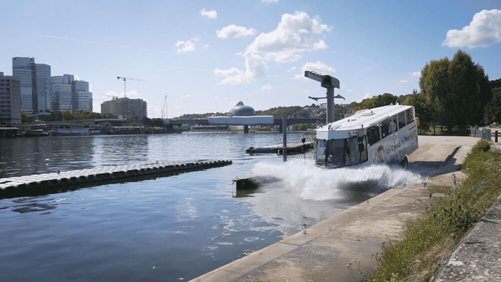 Paris: City and River Seine Tour on an Amphibious Bus 1