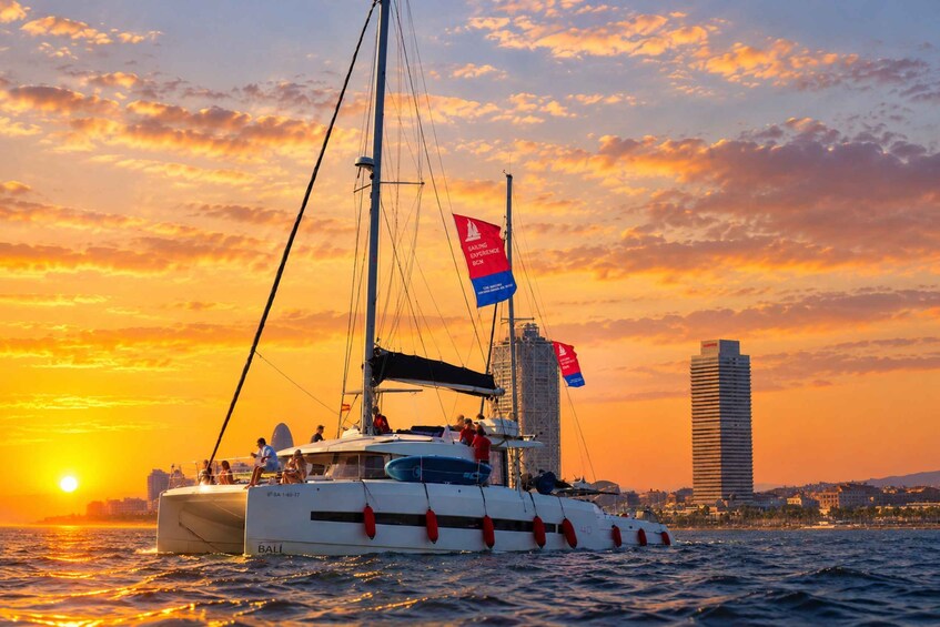 Sunset Catamaran: Tapas, Open Bar, Music & Dinner 1