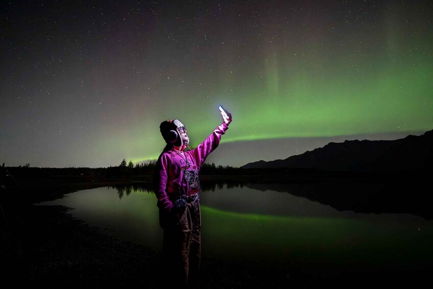 Picture 7 for Activity Anchorage: Aurora Borealis Northern Lights Photography Tour 4