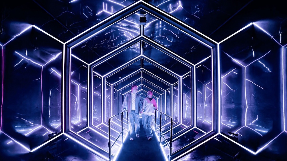 Picture 8 for Activity Amsterdam: AMAZE Immersive Light & Sound Experience 1