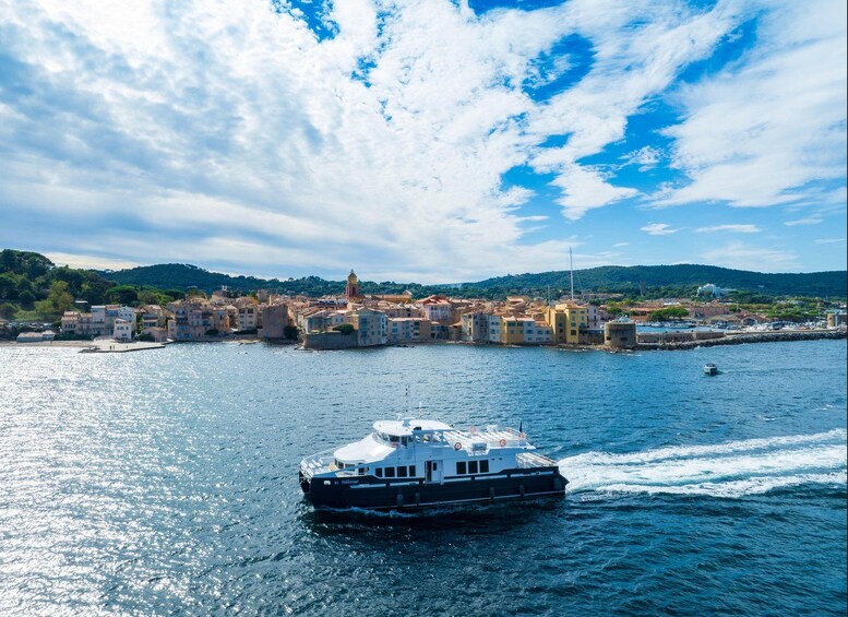 Mandelieu - St Tropez: round-trip ferry boat transfer 1