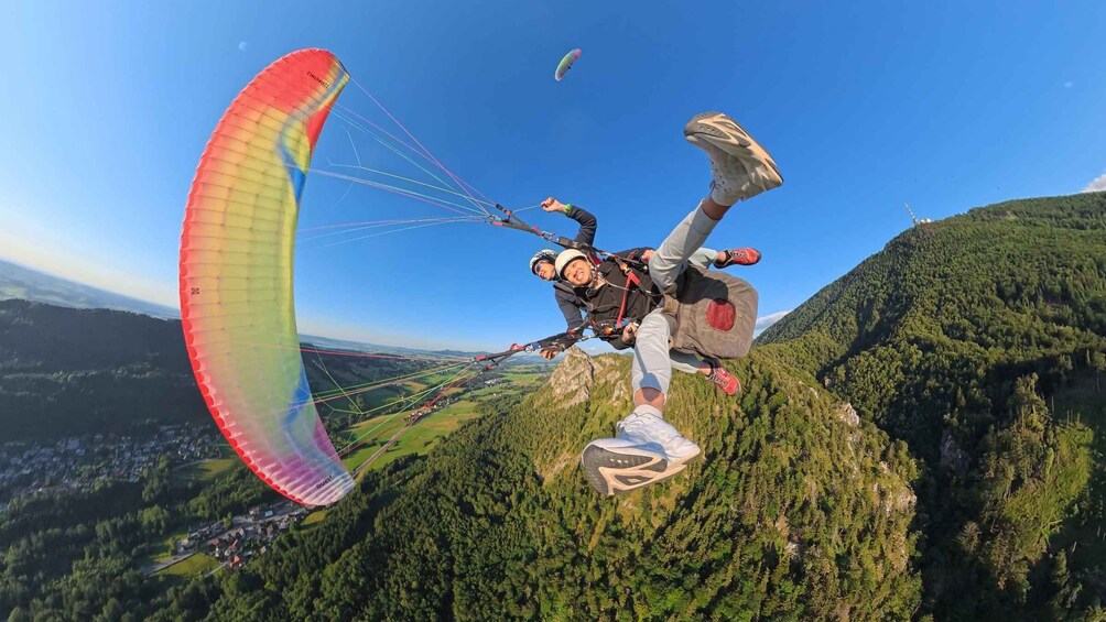Salzburg like an eagle: tandem paragliding from Gaisberg 1