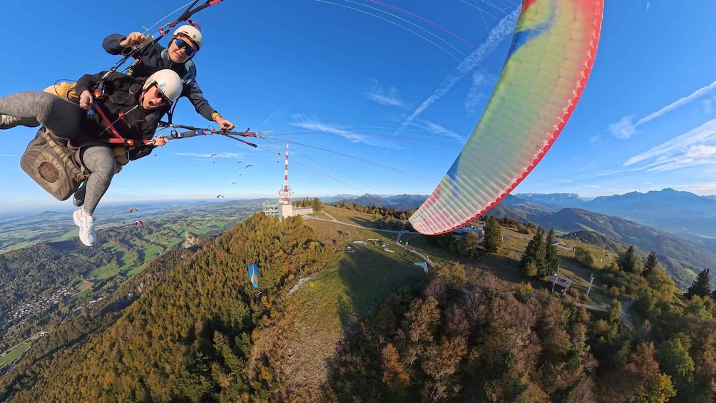 Picture 10 for Activity Salzburg like an eagle: tandem paragliding from Gaisberg 4