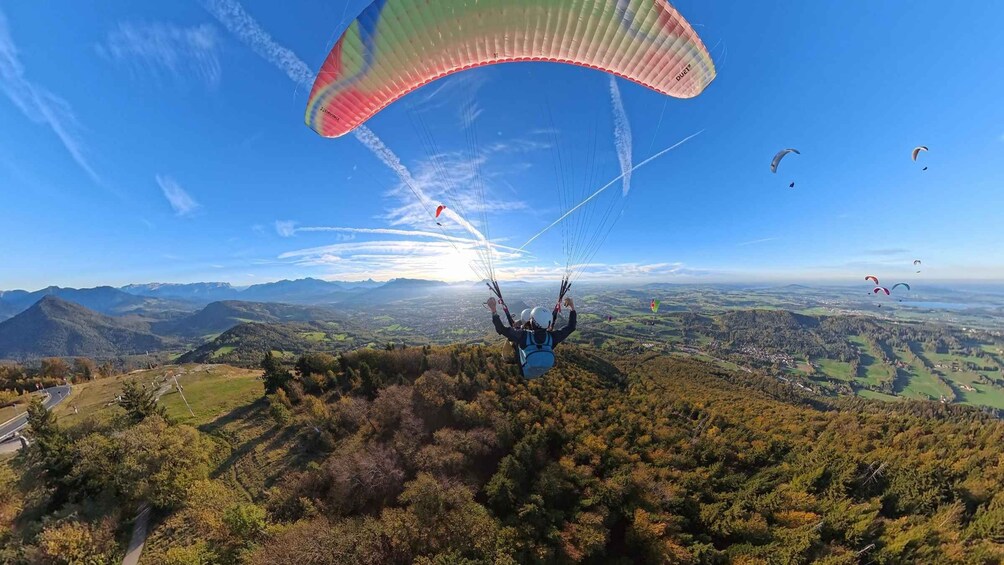 Salzburg like an eagle: tandem paragliding from Gaisberg 1