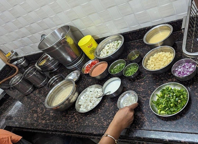 Picture 5 for Activity Private Cooking Class In Jodhpur With Family 5