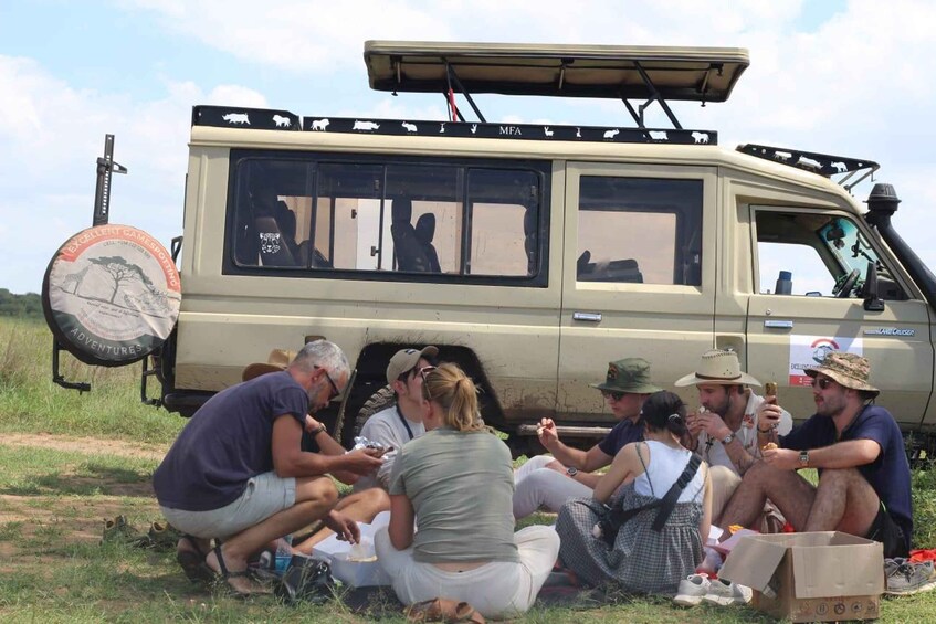 Picture 1 for Activity From Nairobi: 3 - Days Maasai Mara Group Safari by 4WD 2