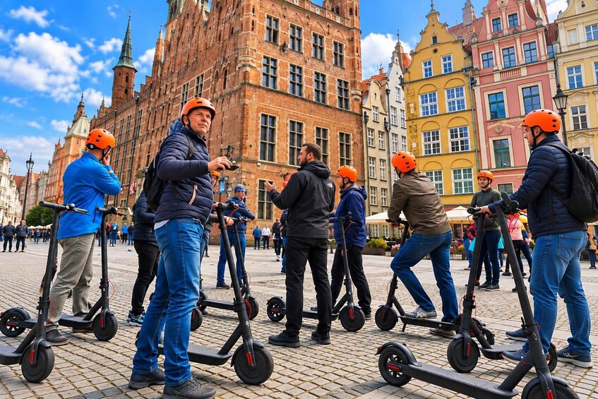 Picture 8 for Activity Gdańsk E-Scooter Tour: Full 3.5-Hour Guided E-Scooter Tour 4