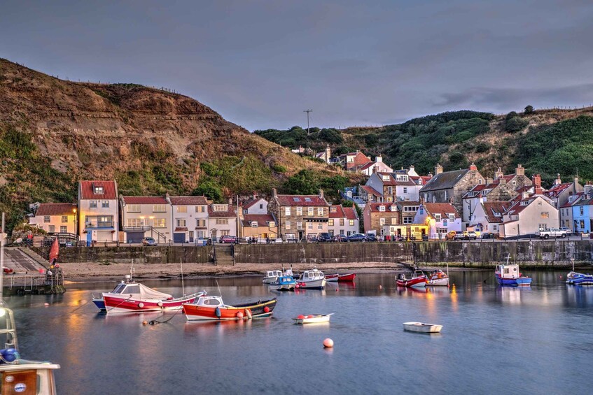 Picture 8 for Activity York & North Yorkshire Moors: Online Travel Guide & Maps 3