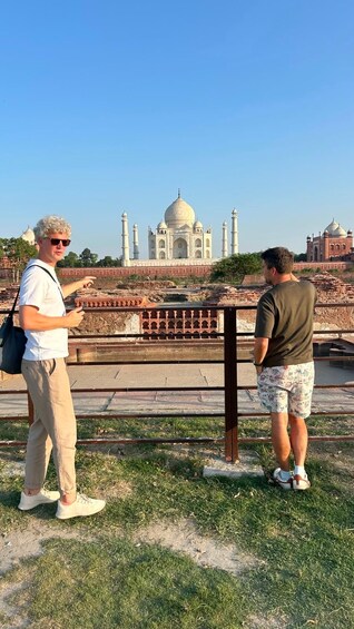 Picture 4 for Activity From Delhi: Taj Mahal & Agra Private Day Trip With 5* Meal 3