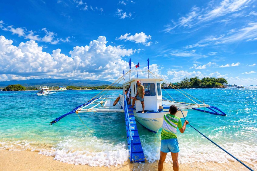 Picture 1 for Activity Boracay Island Hopping with Filipino Lunch 5
