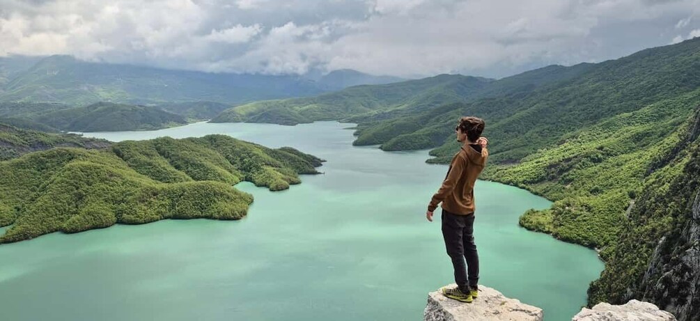 From Tirana: Bovilla Lake Hiking Tour & Professional Photos 1