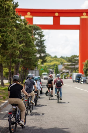 Picture 1 for Activity Best of Kyoto: Ginkakuji & Path of Philosophy E-Bike Tour 3