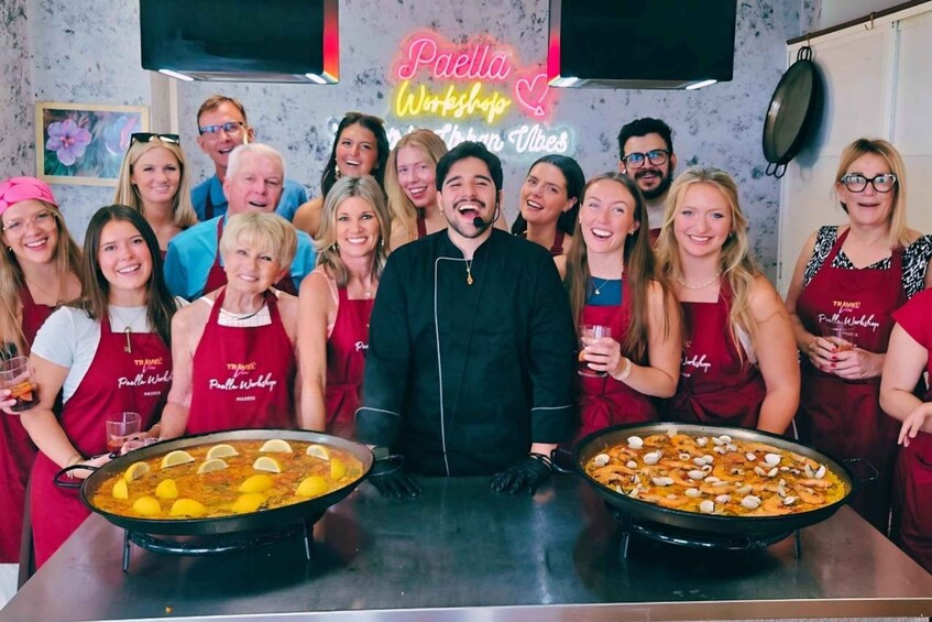 Madrid: Paella and Sangria Workshop in the City Center 2