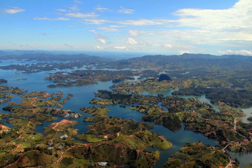 Picture 13 for Activity Guatape Private Luxury Tour – El Peñol & Private Boat 4