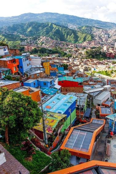 Picture 30 for Activity Medellin City Tour, Comuna 13 & Guatape: Boat & Meals 2