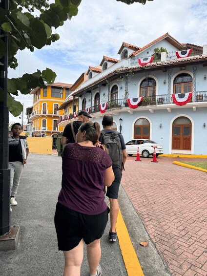 Picture 19 for Activity Panama City: Local to the Not so Local Food & Culture Tour 3