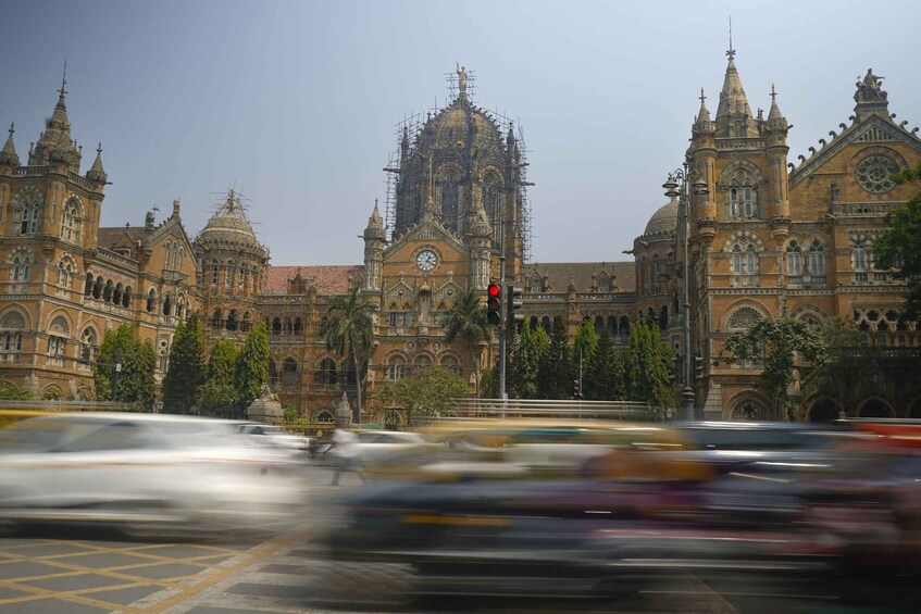 Picture 1 for Activity Mumbai: Bombay Fort Heritage Walking Tour 4