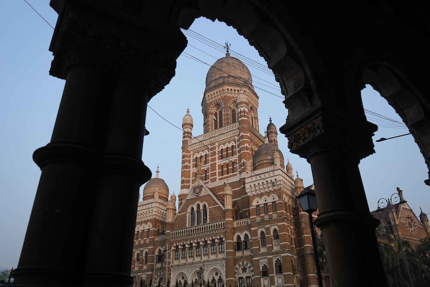 Picture 4 for Activity Mumbai: Bombay Fort Heritage Walking Tour 3