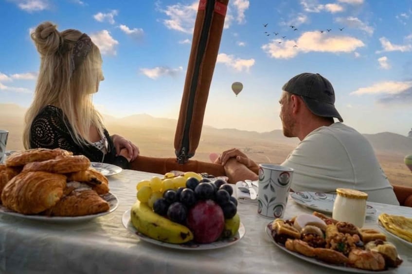 Picture 10 for Activity Marrakech: Balloon Ride with Berber Breakfast & Certificate 2