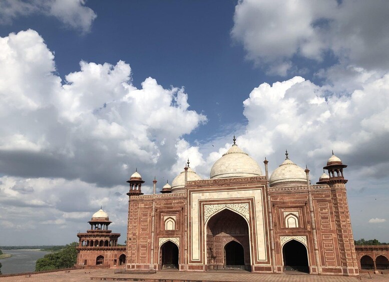 Picture 71 for Activity From Delhi: Taj Mahal Sunrise Trip with Agra Fort & Baby Taj 2